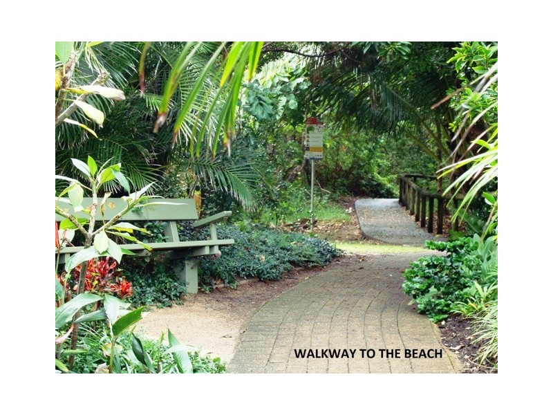 9 Beachcomber Court, Bokarina QLD 4575