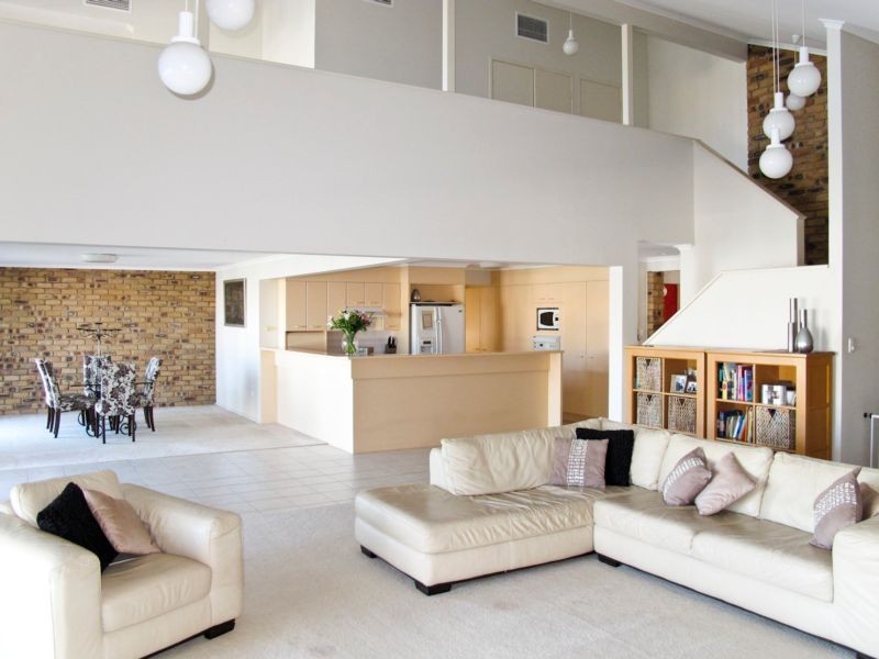 99 Mooloolah Drive, Minyama QLD 4575