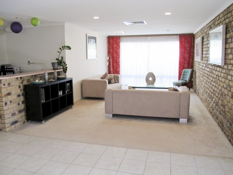 99 Mooloolah Drive, Minyama QLD 4575