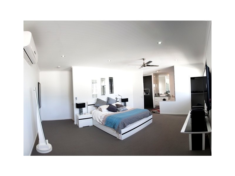 6 Pannaroo Street, Buddina QLD 4575