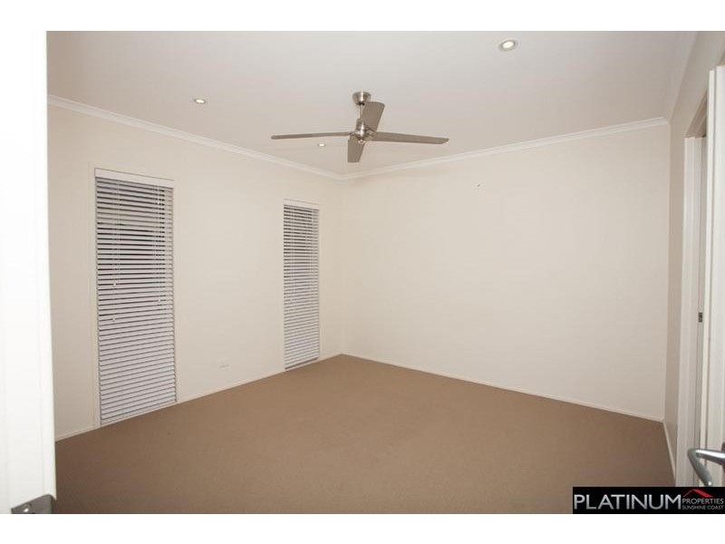 6 Margarita Court, Kawana Island QLD 4575
