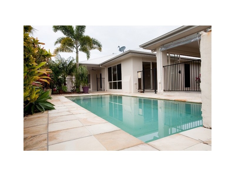 3 Capri Court, Kawana Island QLD 4575