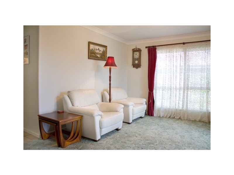 1 Lakeshore Place, Little Mountain QLD 4551
