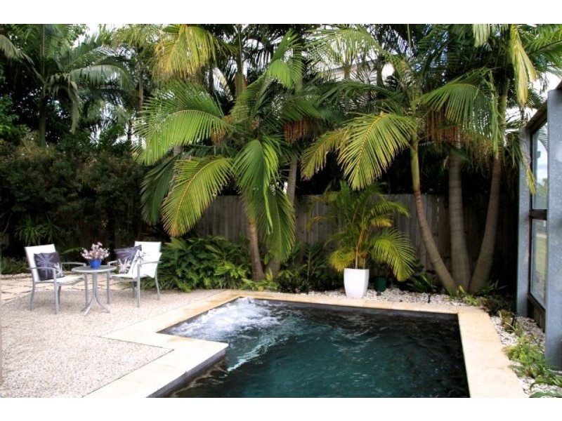26 Magnetic Street, Kawana Island QLD 4575