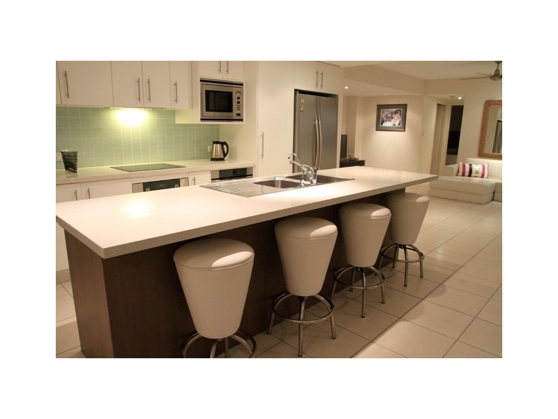 26 Magnetic Street, Kawana Island QLD 4575
