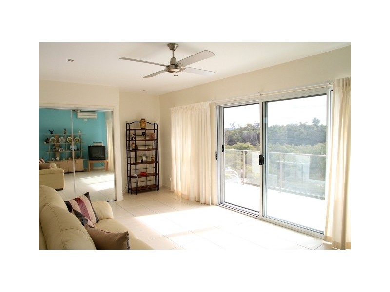 26 Magnetic Street, Kawana Island QLD 4575