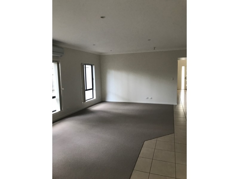 Little Mountain QLD 4551