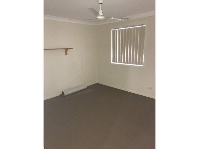 Little Mountain QLD 4551