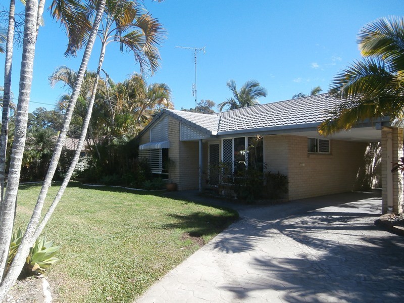 Kuluin QLD 4558