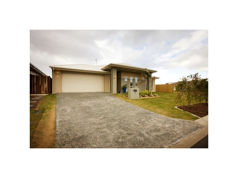 4 Blade Court, Birtinya QLD 4575