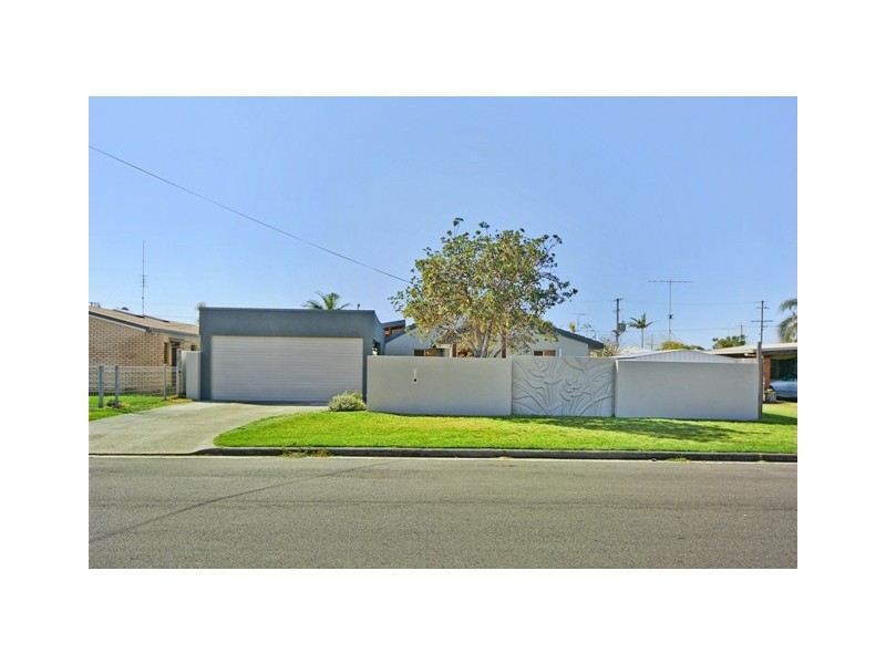 15 Balyata Street, Warana QLD 4575