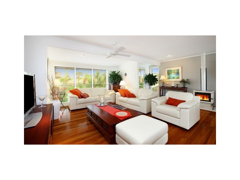 38 Coomaroo Crescent, Minyama QLD 4575