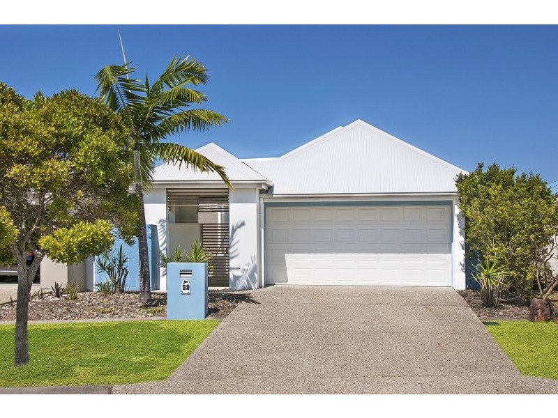22 Bonaire Court, Kawana Island QLD 4575