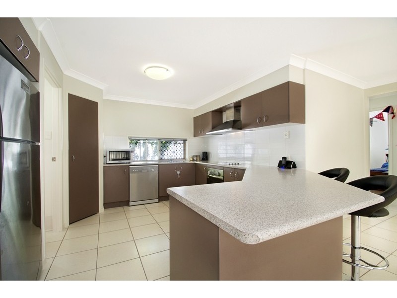 108 Grand Parade, Kawana Island QLD 4575