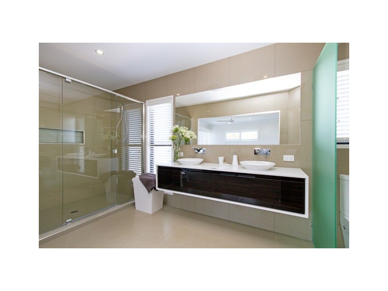 7 Bond Street, Pelican Waters QLD 4551