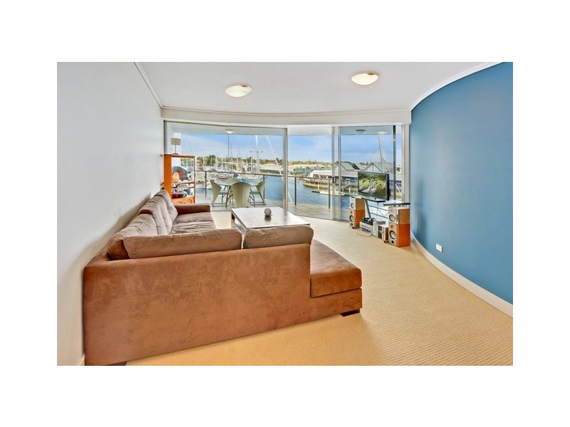 315/13 Nicklin Way, Minyama QLD 4575