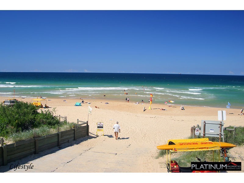 20 Sable Court, Kawana Island QLD 4575