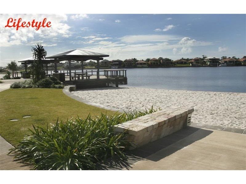 20 Sable Court, Kawana Island QLD 4575