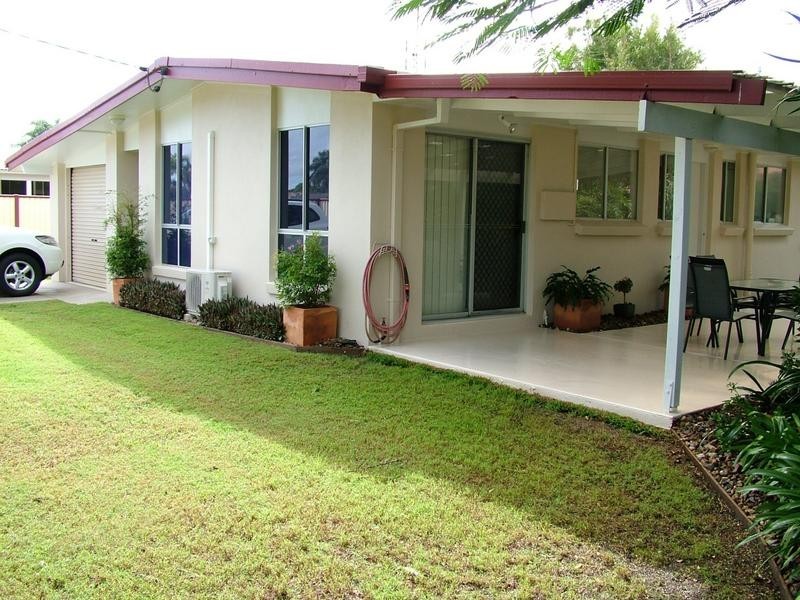 119 Nicklin Way, Warana QLD 4575