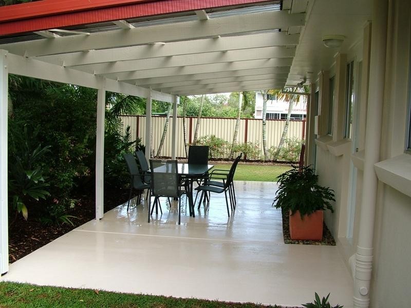 119 Nicklin Way, Warana QLD 4575