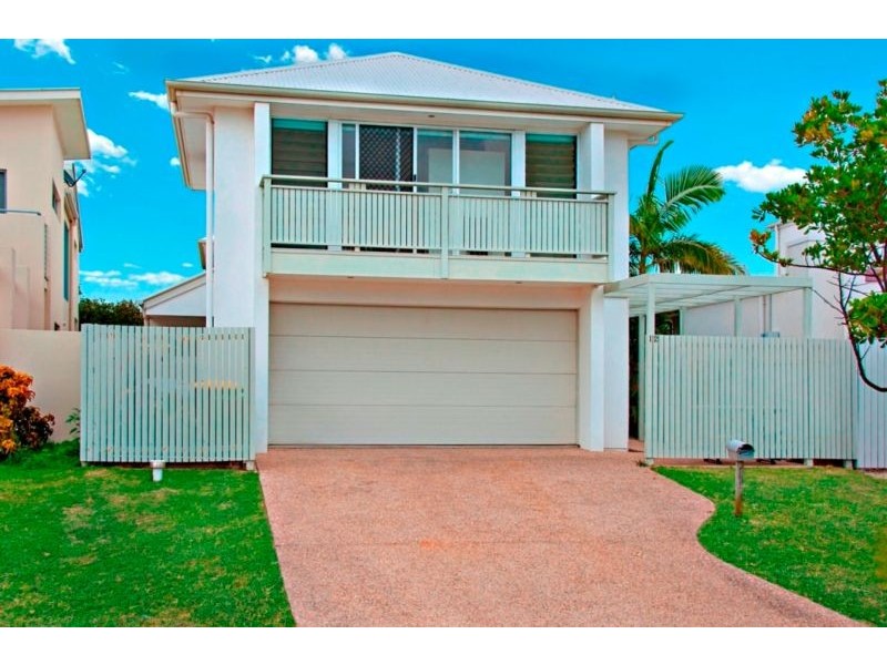 12 Zante Lane, Kawana Island QLD 4575