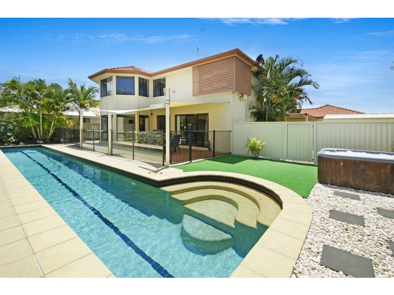 7 Seychelles Place, Kawana Island QLD 4575