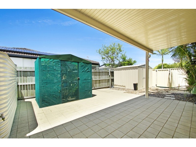 7 Seychelles Place, Kawana Island QLD 4575