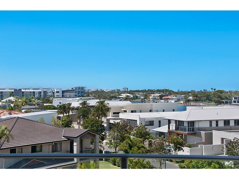 73/7 Grand Pde, Kawana Island QLD 4575