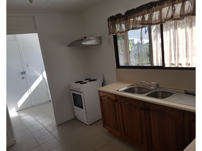 6 Berrima St, Maroochydore QLD 4558