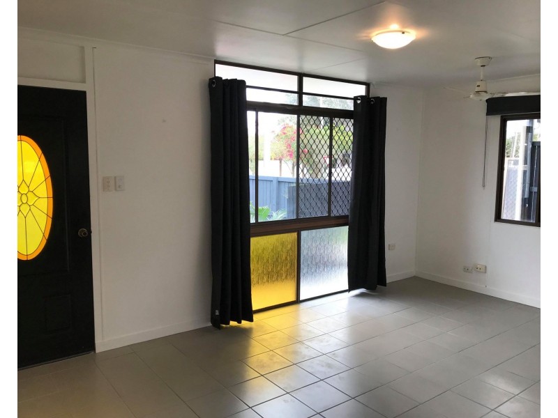 6 Berrima St, Maroochydore QLD 4558