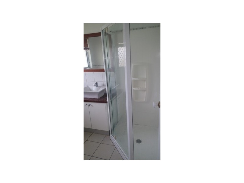 Warana QLD 4575