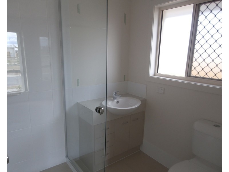 29 Coonowrin Crescent, Mountain Creek QLD 4557