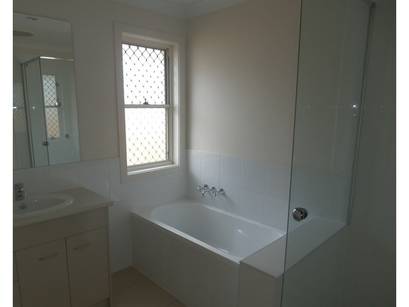 29 Coonowrin Crescent, Mountain Creek QLD 4557