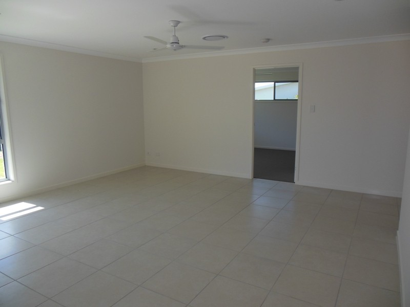 21 Thornton Street, Emerald QLD 4720