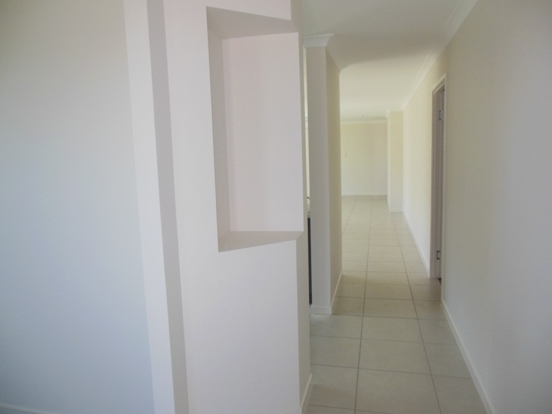 21 Thornton Street, Emerald QLD 4720