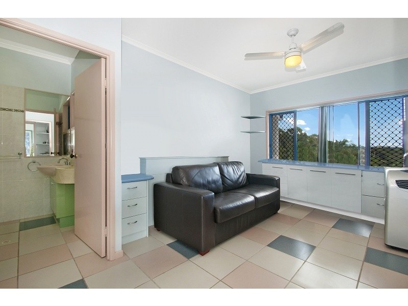 6&7/66 Jessica Blvd, Minyama QLD 4575