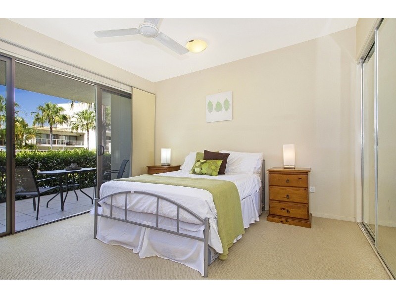 10/38 Bahamas Court, Kawana Island QLD 4575