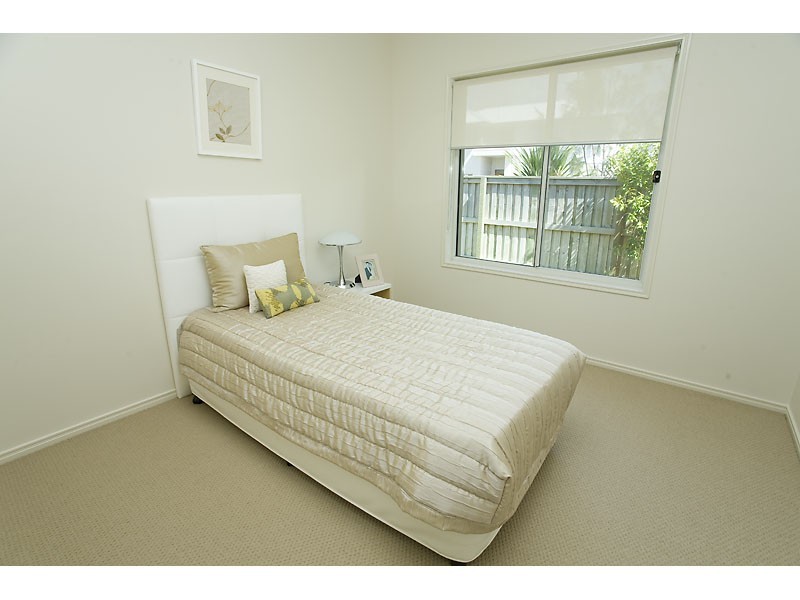 7 Columba Place, Golden Beach QLD 4551