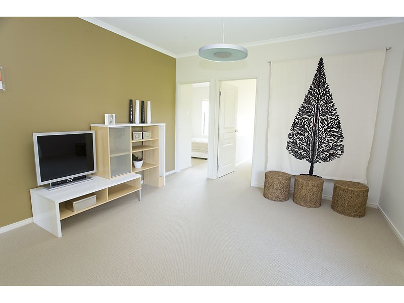 7 Columba Place, Golden Beach QLD 4551