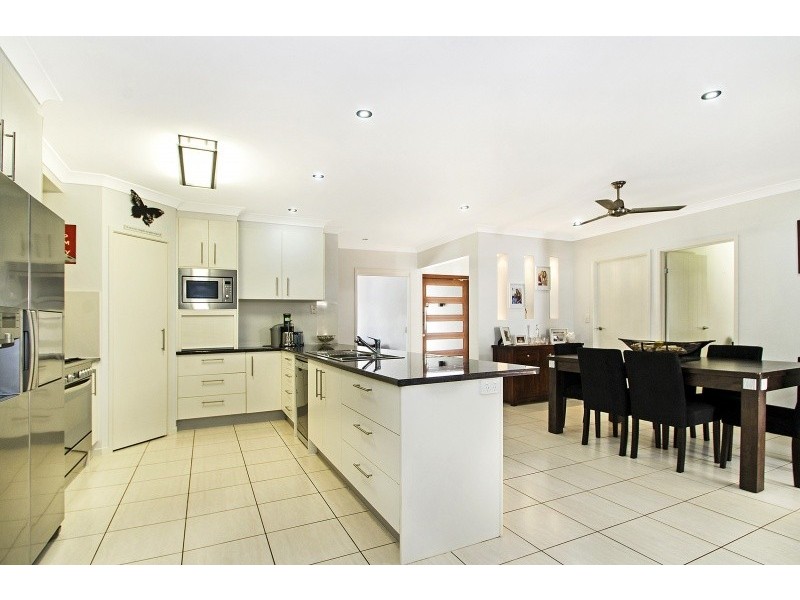 36 Paynters Pocket Avenue, Palmwoods QLD 4555