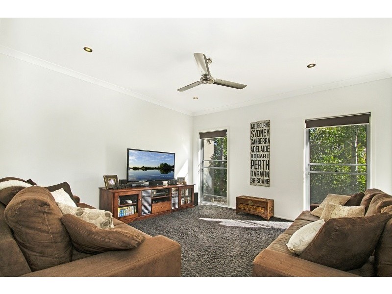 36 Paynters Pocket Avenue, Palmwoods QLD 4555