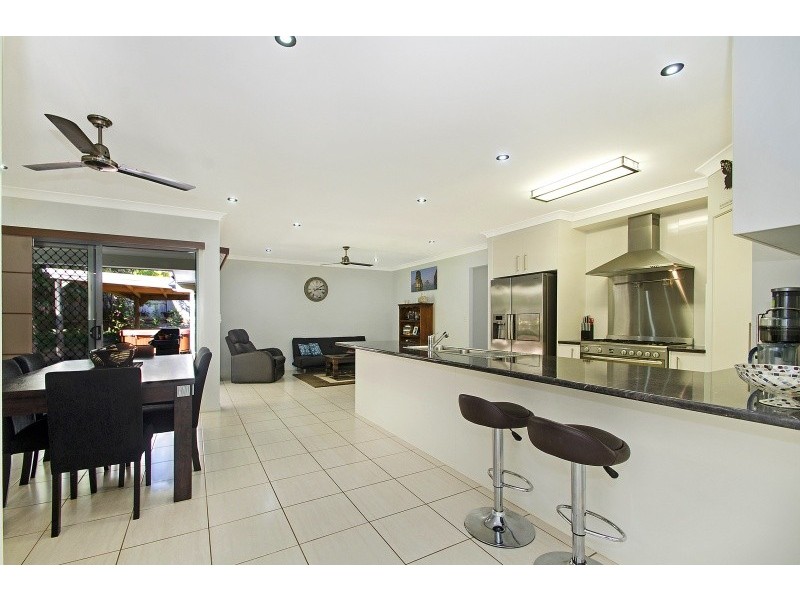 36 Paynters Pocket Avenue, Palmwoods QLD 4555