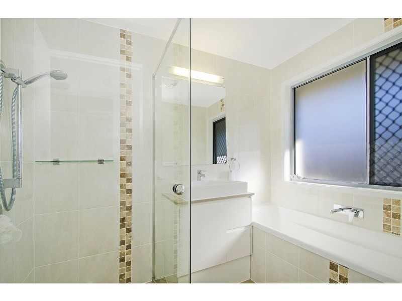 51 Nicklin Way, Buddina QLD 4575