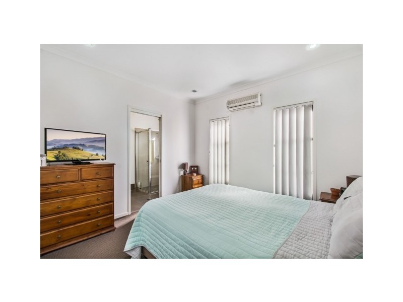 5 Cottonwood Street, Meridan Plains QLD 4551