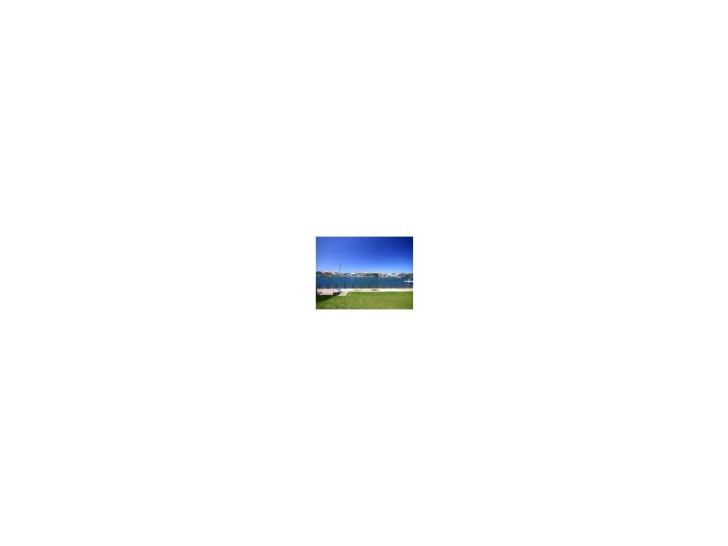 27 Cuba Street, Kawana Island QLD 4575