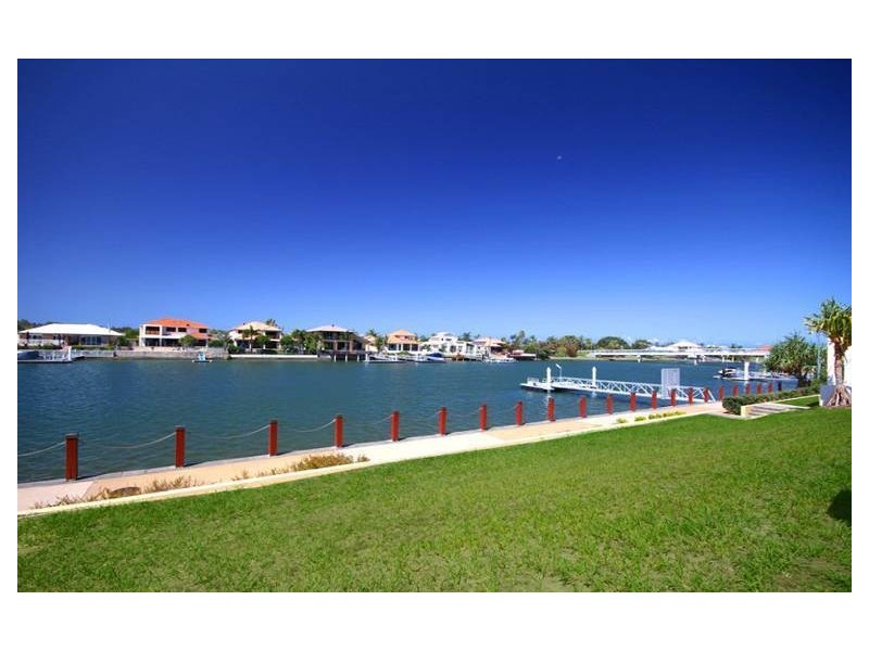 27 Cuba Street, Kawana Island QLD 4575