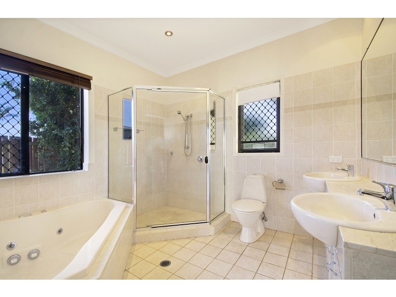 108 Chelsea Crescent, Minyama QLD 4575