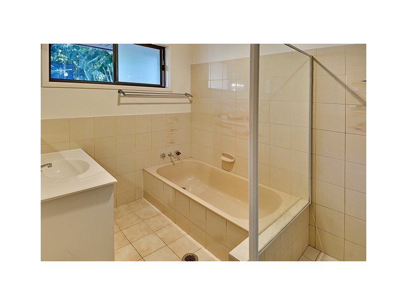 3 Cadagi Court, Kuluin QLD 4558