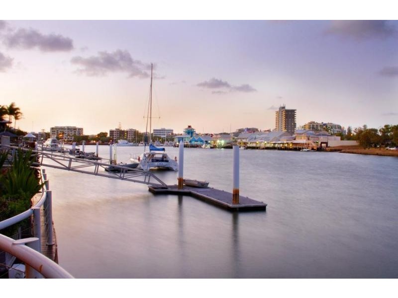 17 Minyama Island, Minyama QLD 4575