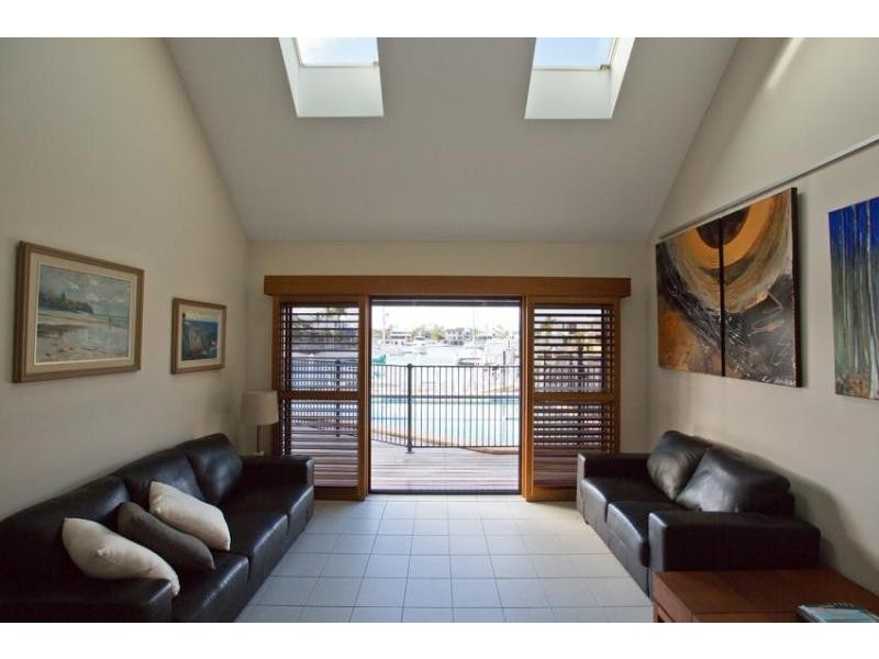 7 Kumbada Court, Minyama QLD 4575